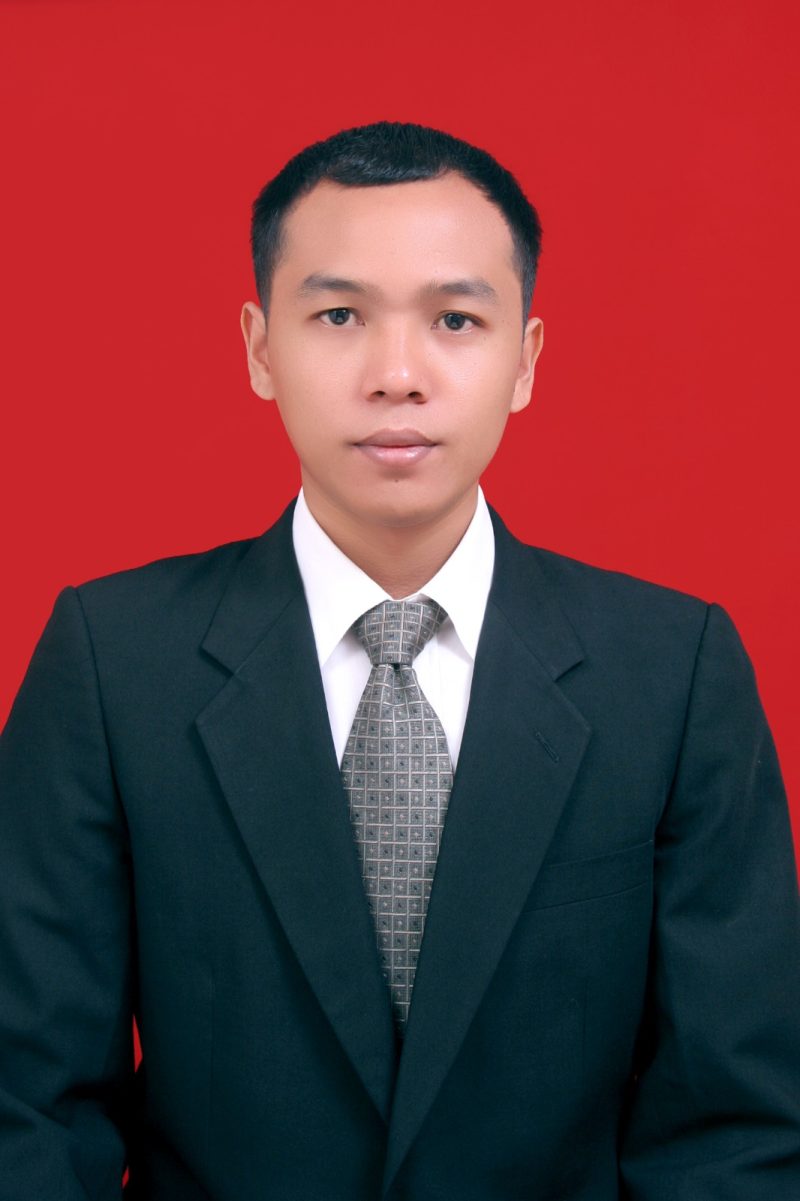 Rogrius Sinulingga (Mahasiswa Magister Manajemen UBB)